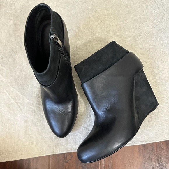 VINCE Garren Suede Leather Wedge Booties in Black - Picture 2 of 12